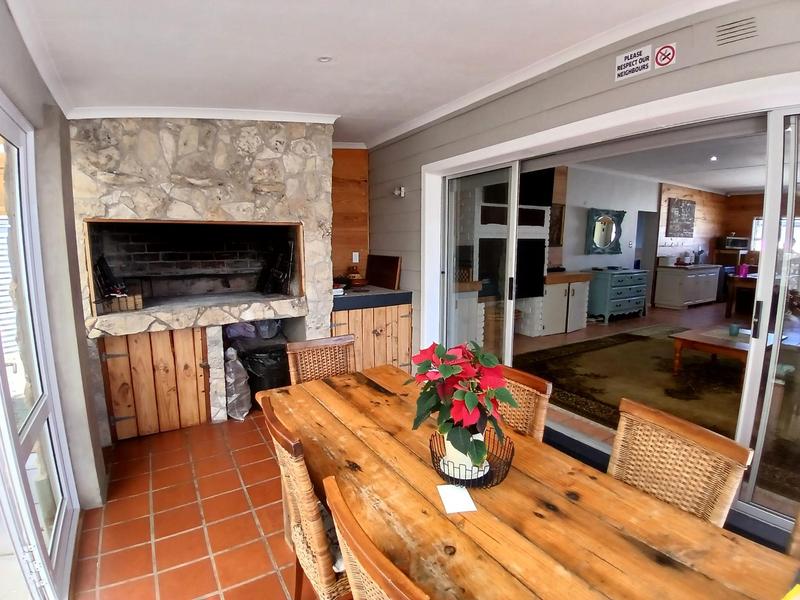 4 Bedroom Property for Sale in Stilbaai Wes Western Cape